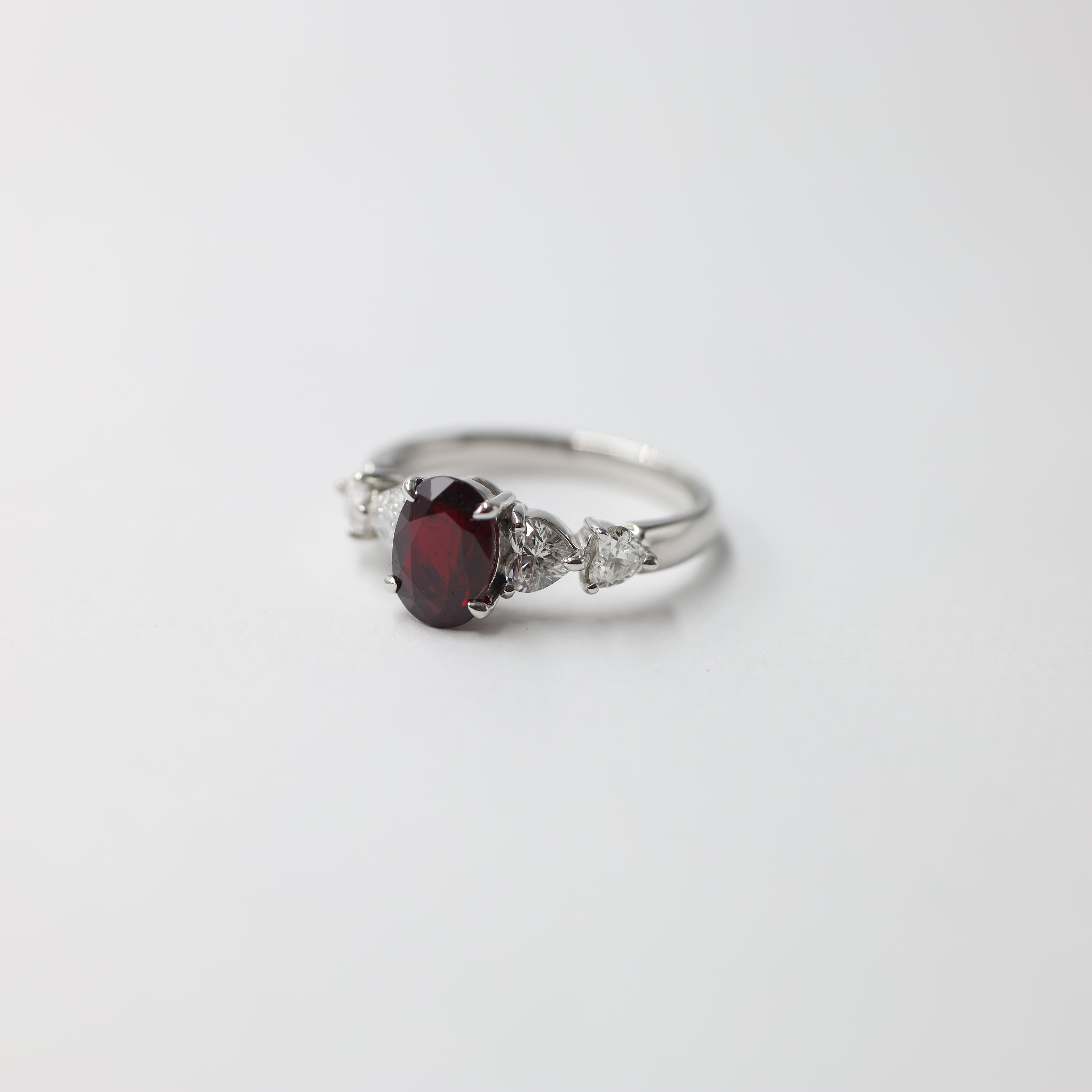 Elegant Ruby and Diamond Platinum Ring