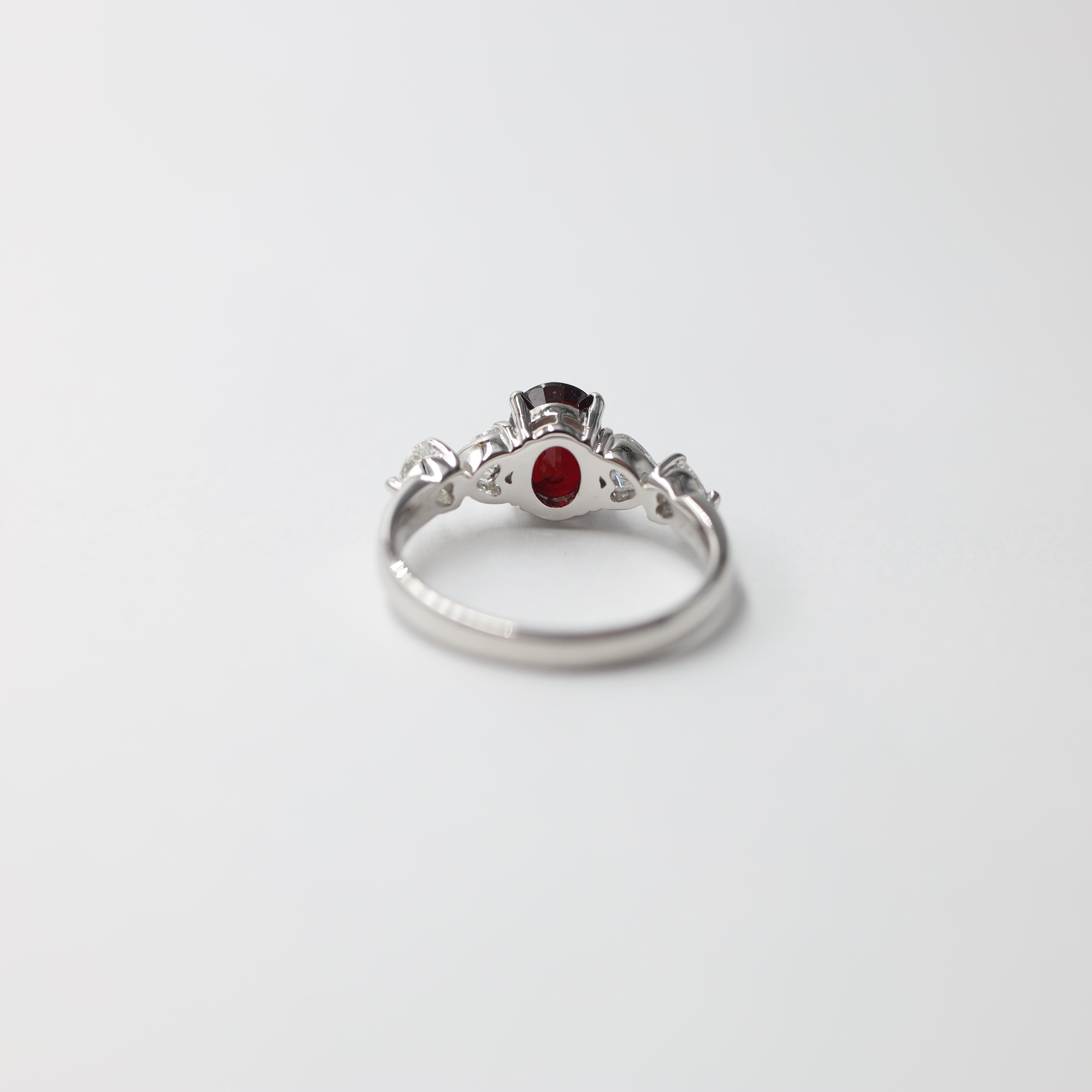 Elegant Ruby and Diamond Platinum Ring