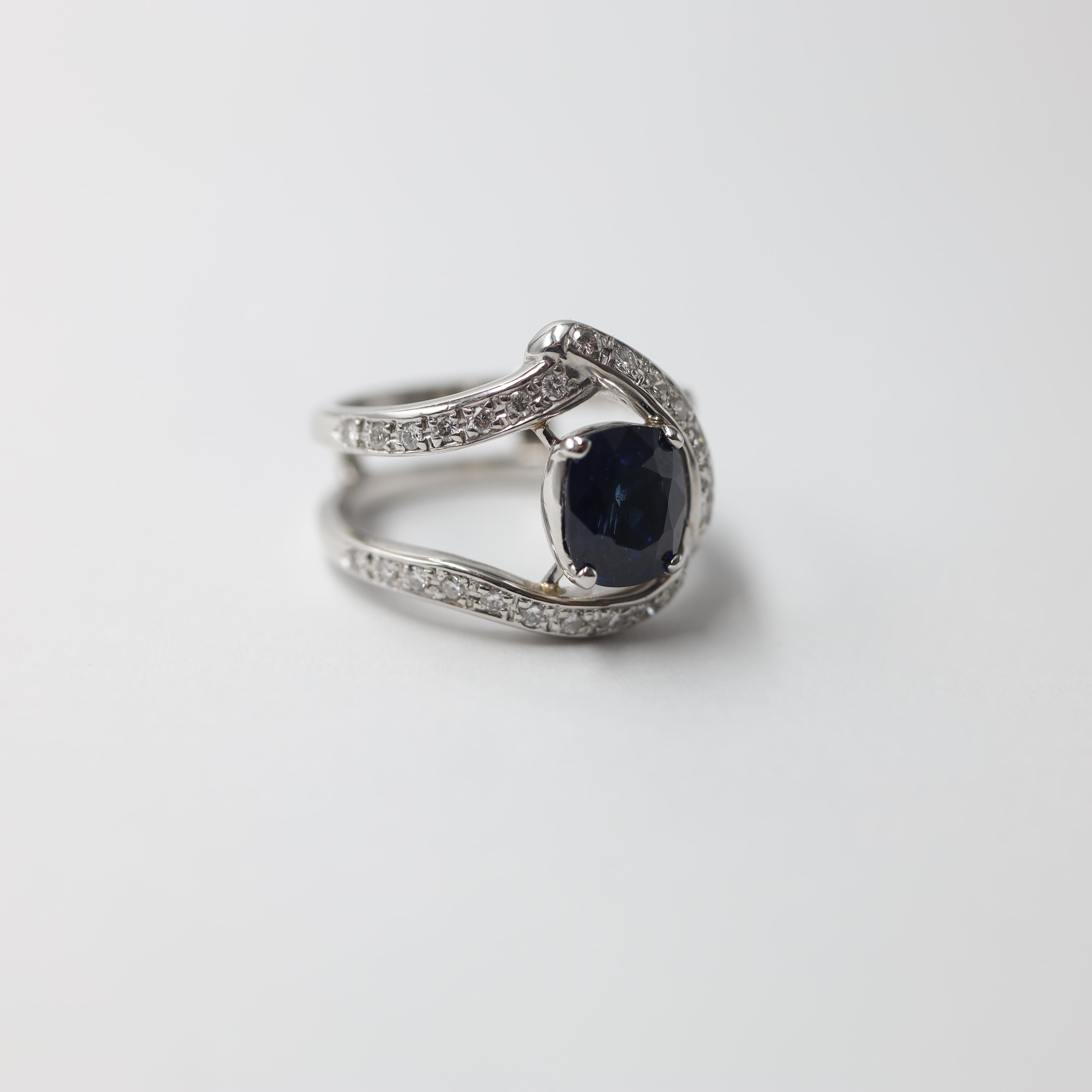 Rare Burma "Royal Blue" No-Heat Sapphire Ring