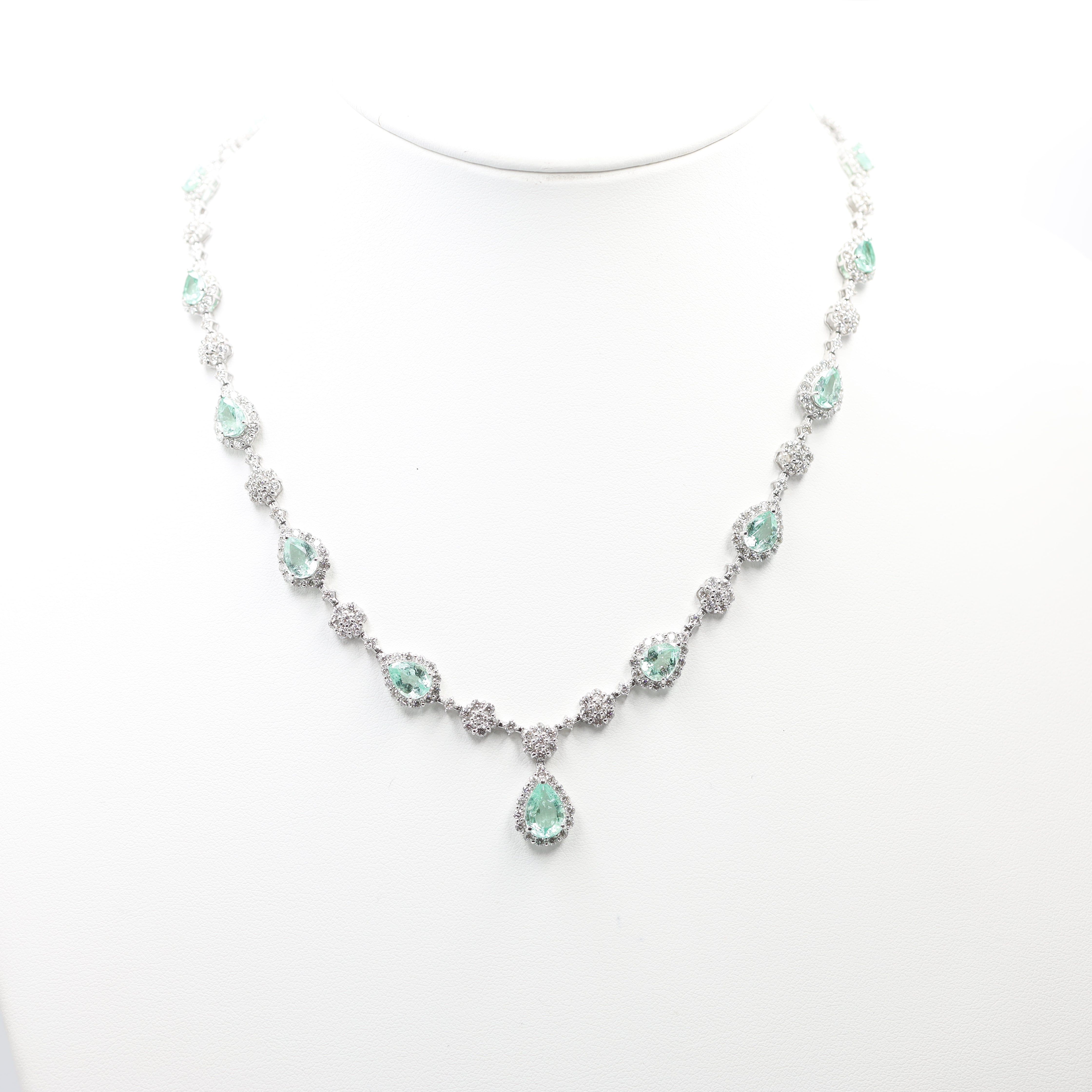 Grand Platinum Emerald and Diamond Cascade Necklace (13.25 ct Emeralds)
