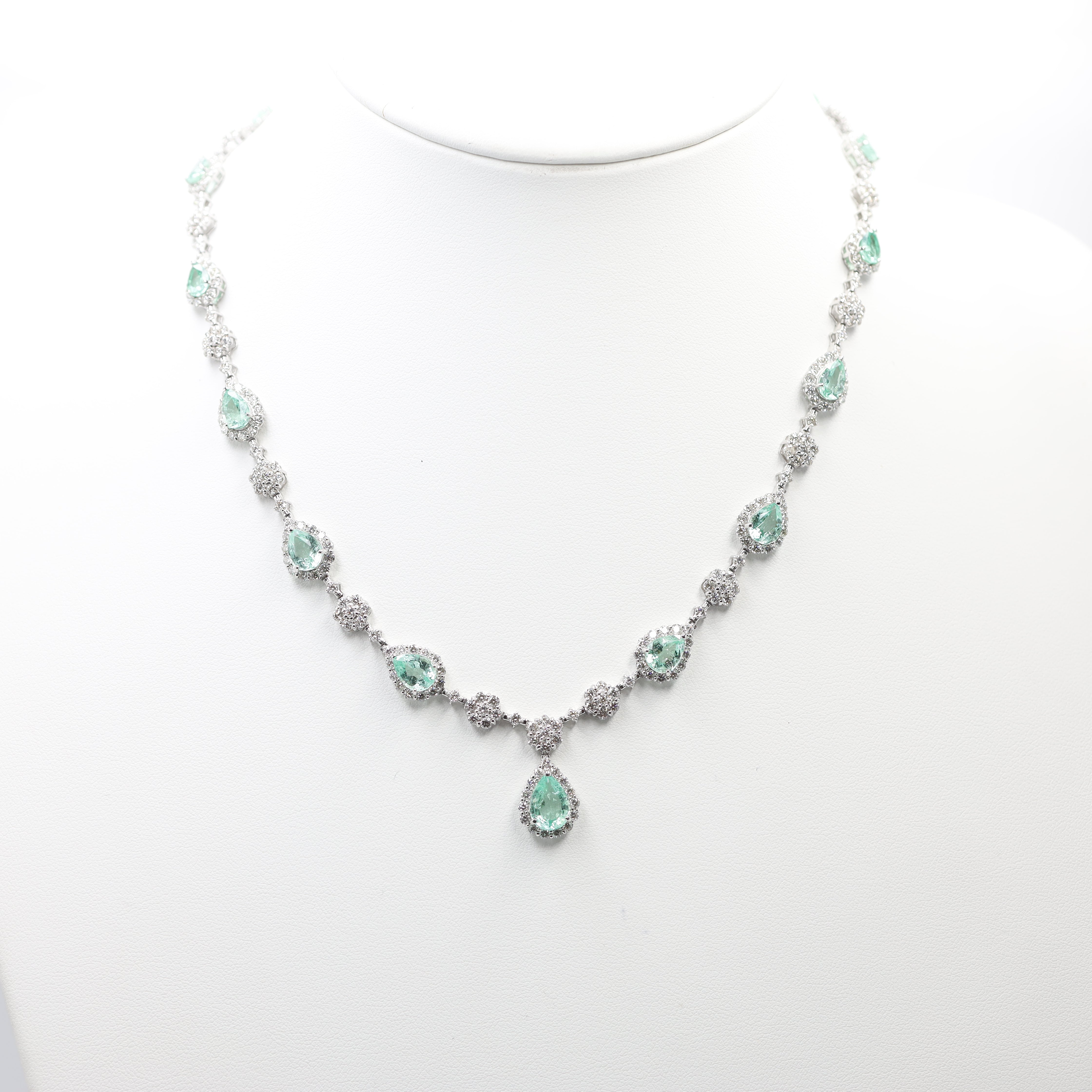 Grand Platinum Emerald and Diamond Cascade Necklace (13.25 ct Emeralds)