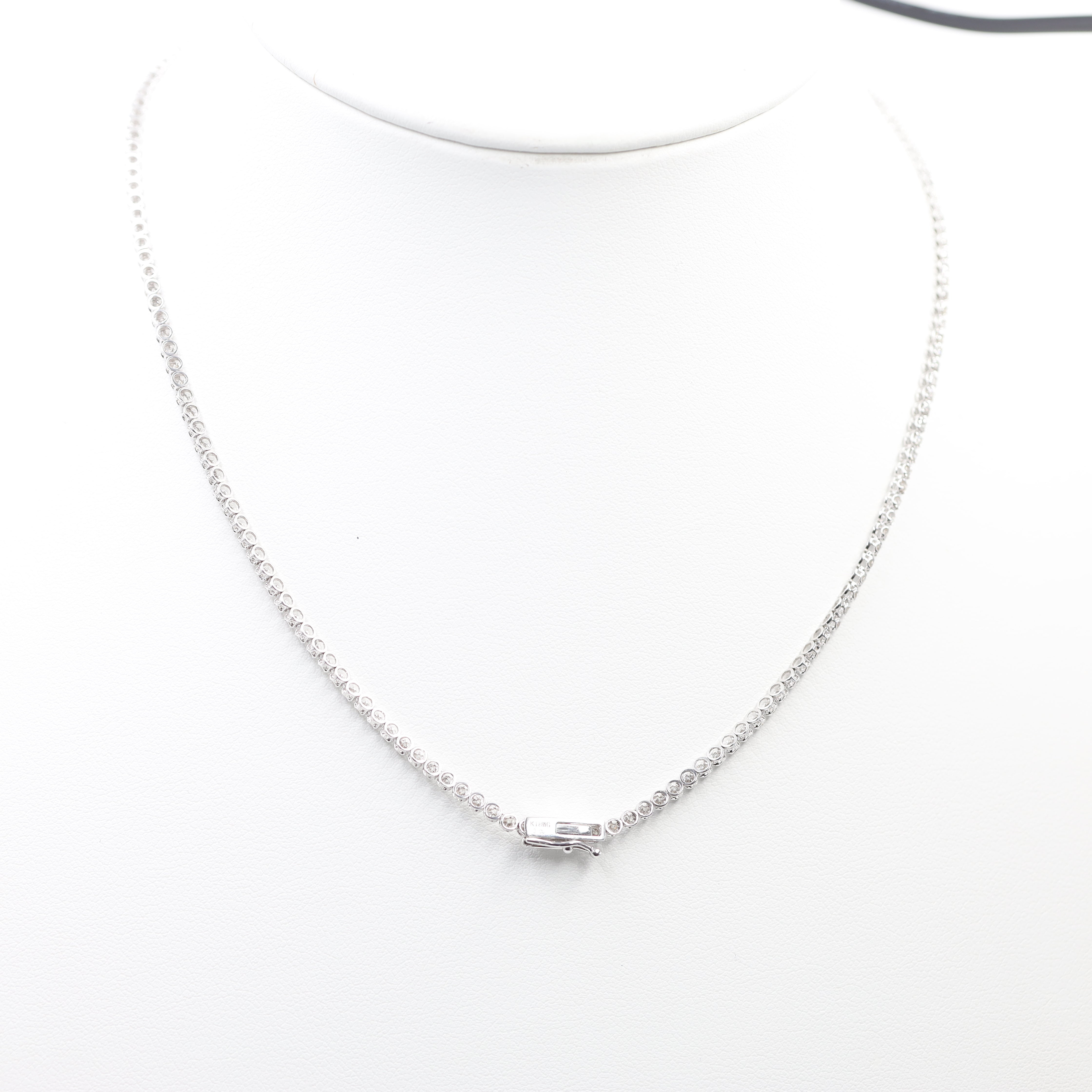 Dazzling Diamond Graduated Tennis Necklace | K18 White Gold (3.00 ct)