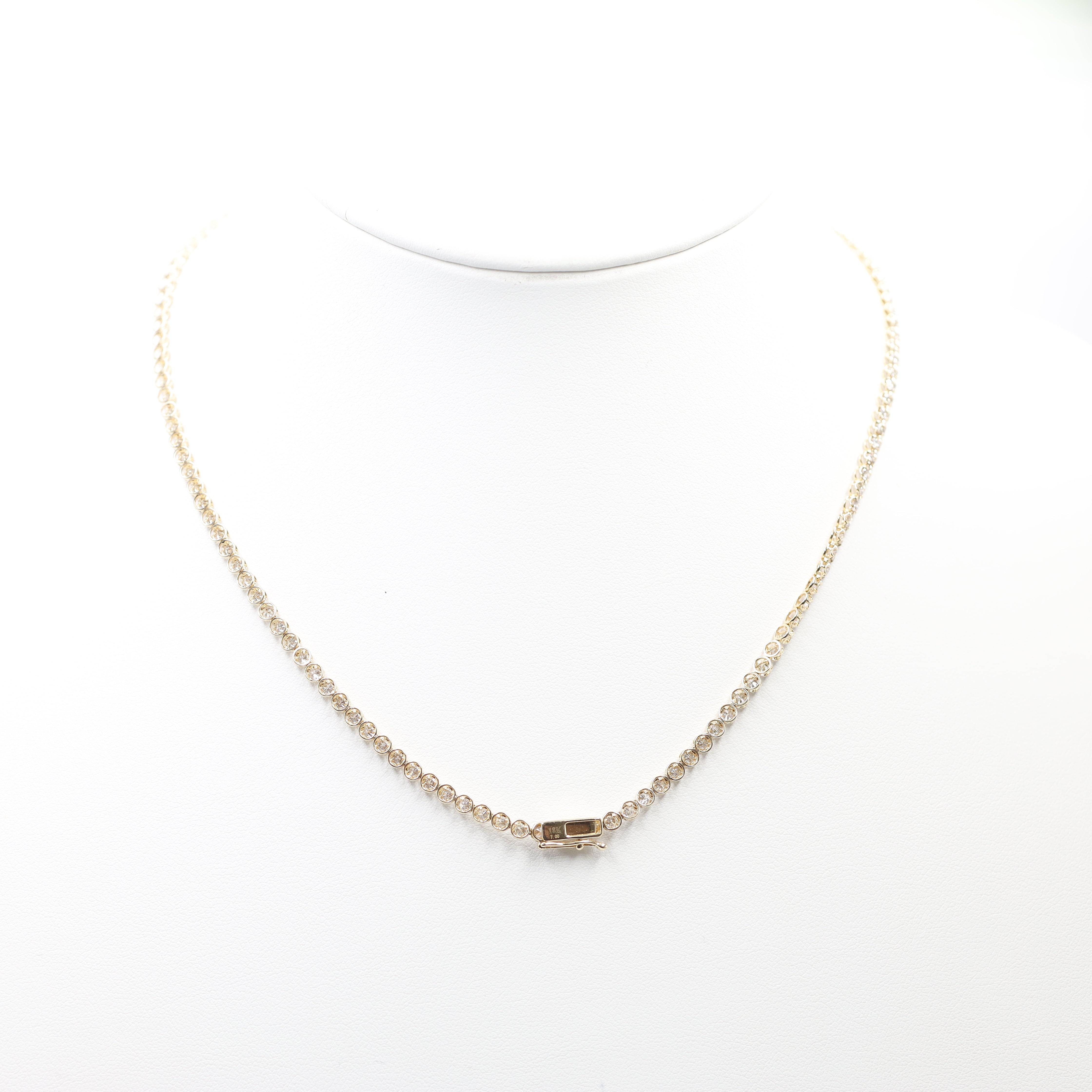 K18 Yellow Gold Diamond Graduated Tennis Necklace (7.00ct)