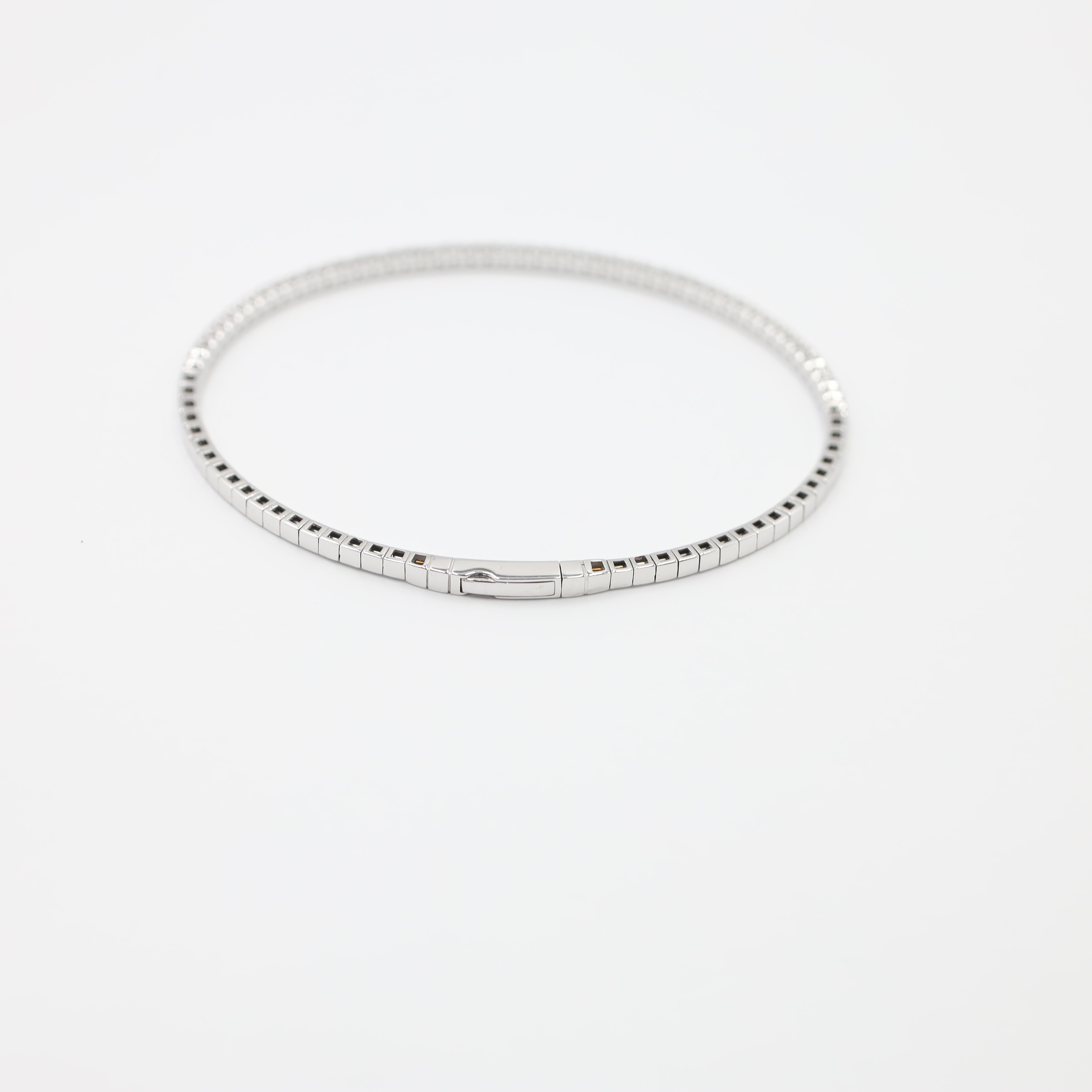 K18 White Gold Diamond Thin Tennis Bangle Bracelet (1.00ct)