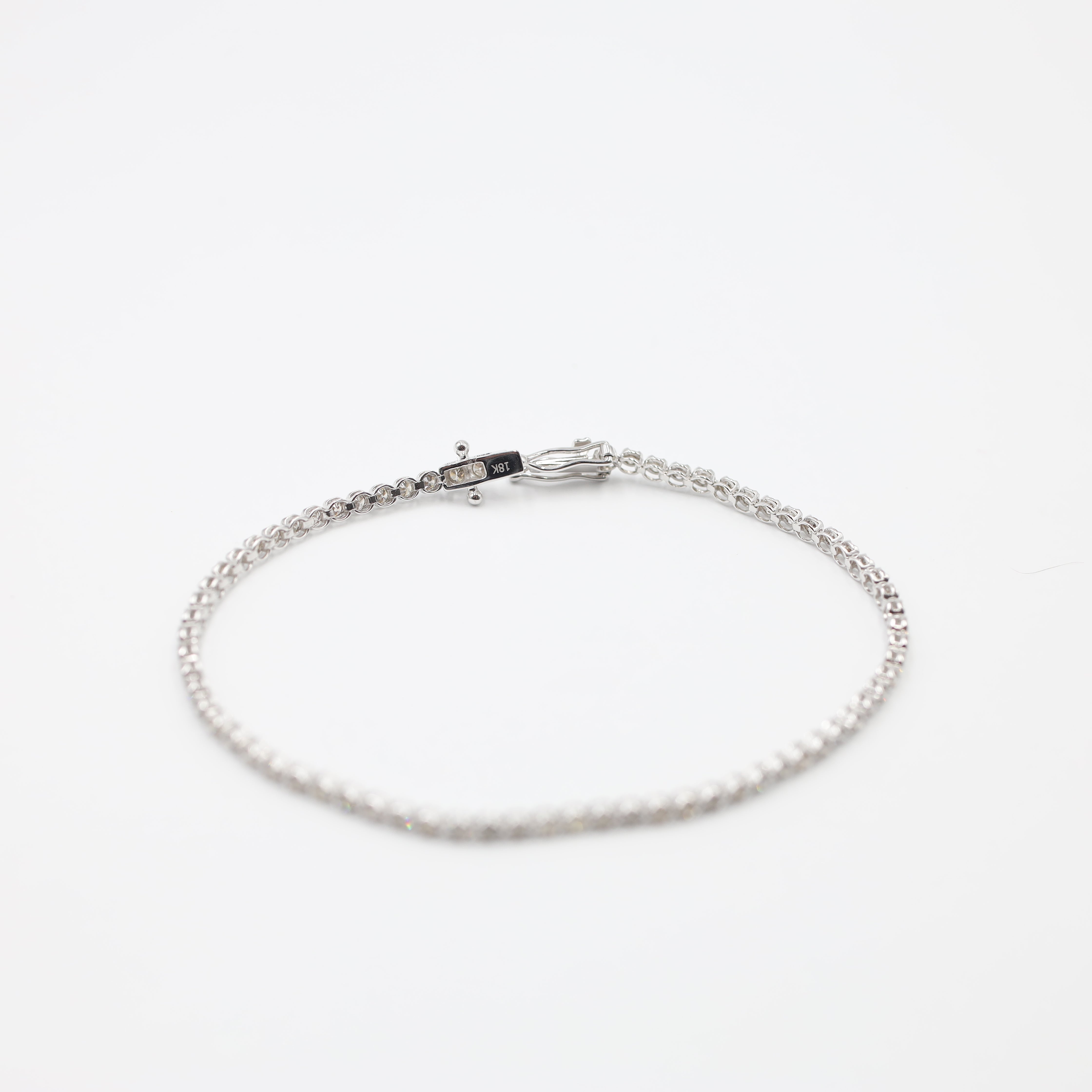 K18 White Gold Diamond Tennis Bracelet