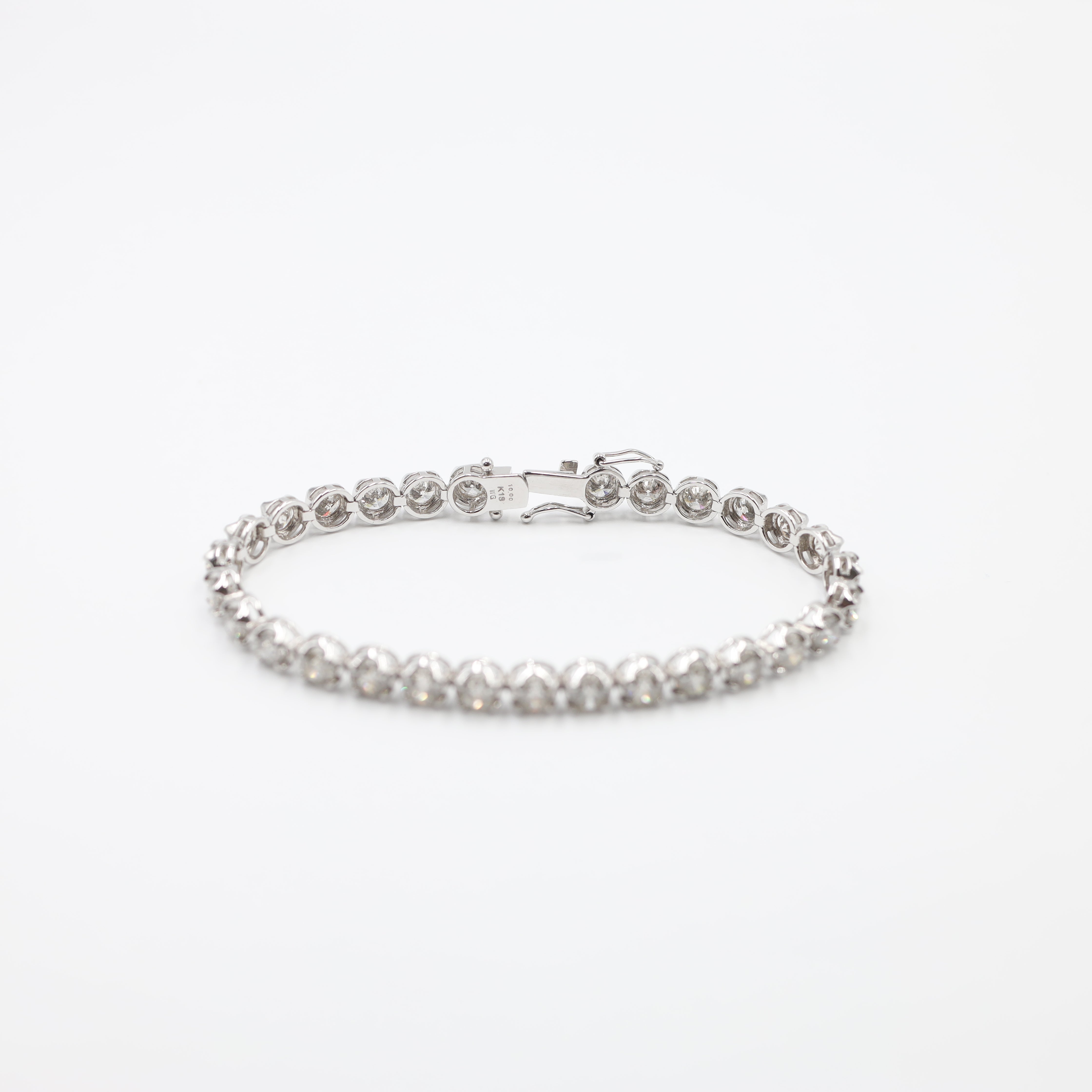 K18 White Gold Diamond Tennis Bracelet (10.00ct)