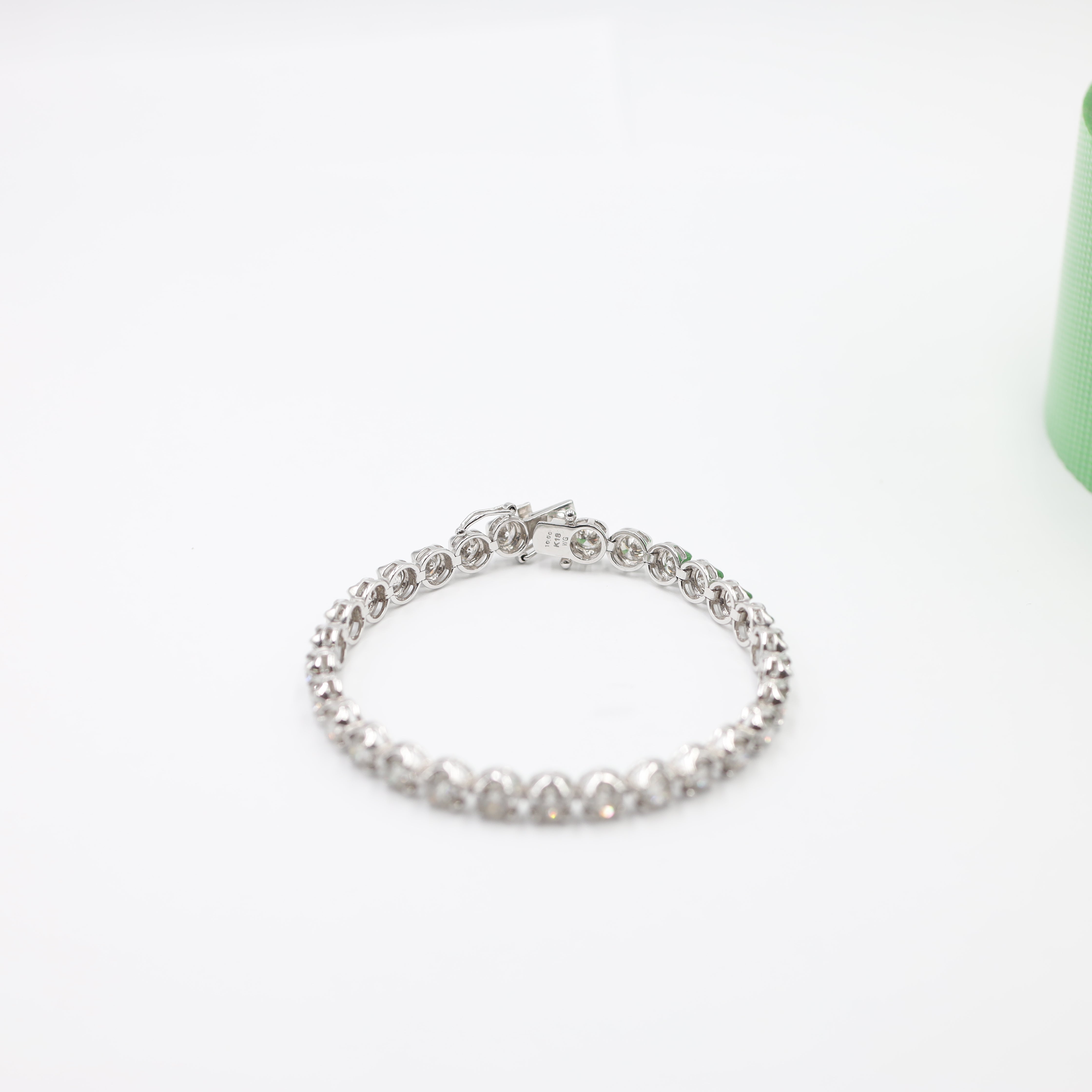 K18 White Gold Diamond Tennis Bracelet (10.00ct)